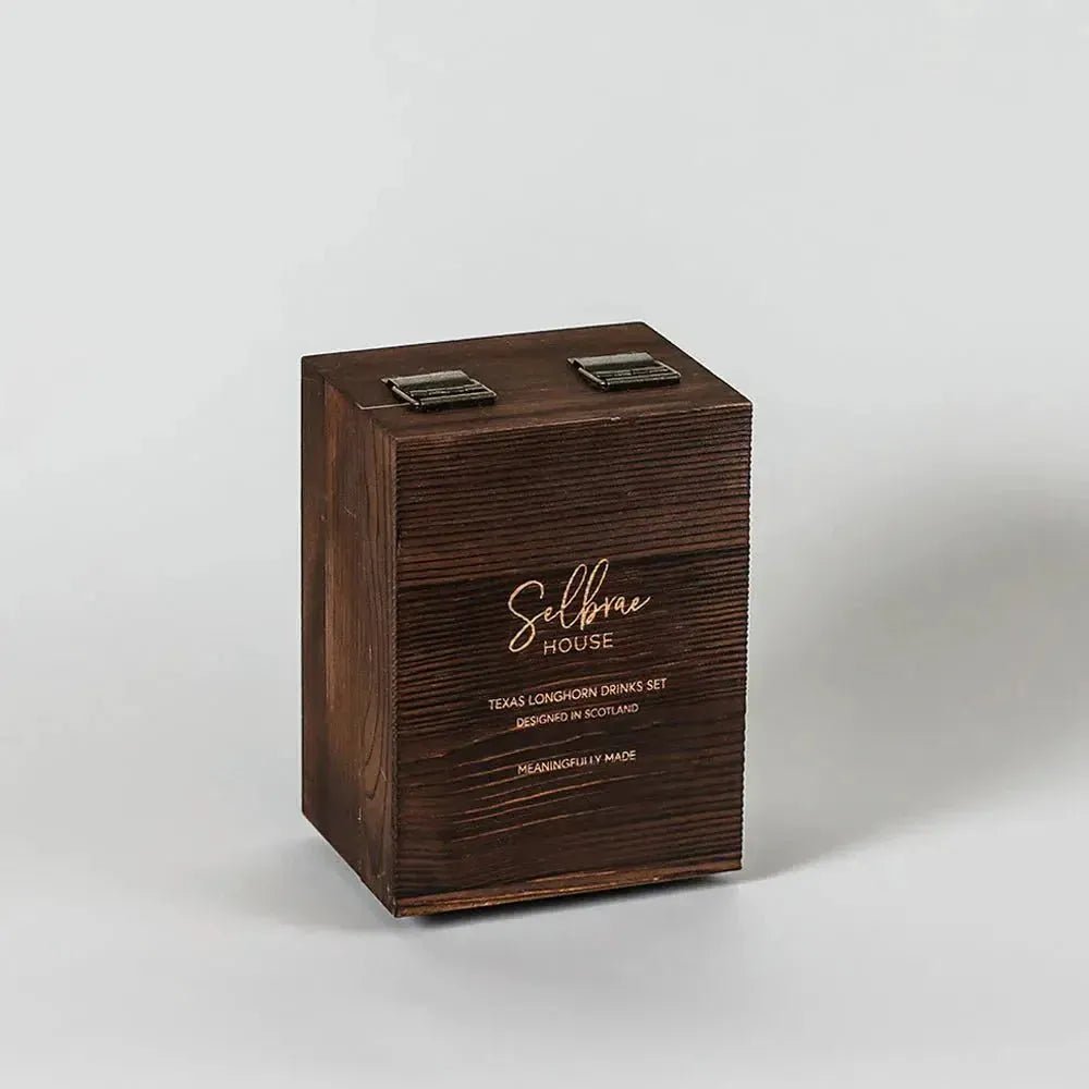Geschenkset Texas Longhorn met whiskyglas, whiskystenen en onderzetter – Just Slate Company Scotland – afbeelding 3