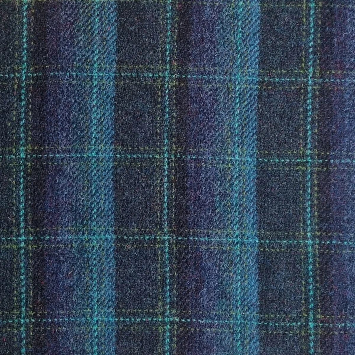 Flasque tartan bleu et turquoise – Coffret luxe – Harris Tweed – Glen Appin of Scotland – image 2