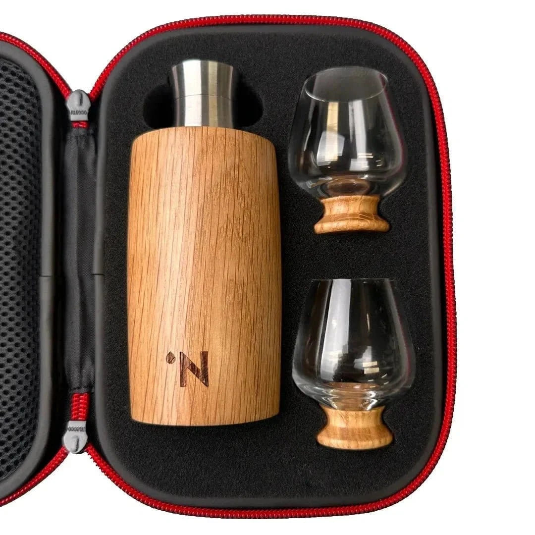 Outdoor Set – American Oak Flask & glazen met houten voet in luxe cadeauverpakking – afbeelding 5