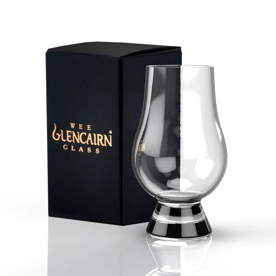 Tasting glass, a so-called WEE whisky glass in gift packaging – Glencairn Crystal Scotland