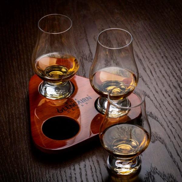Proeverijset dienblad met 3 whiskyglazen – Glencairn Crystal Scotland – afbeelding 2