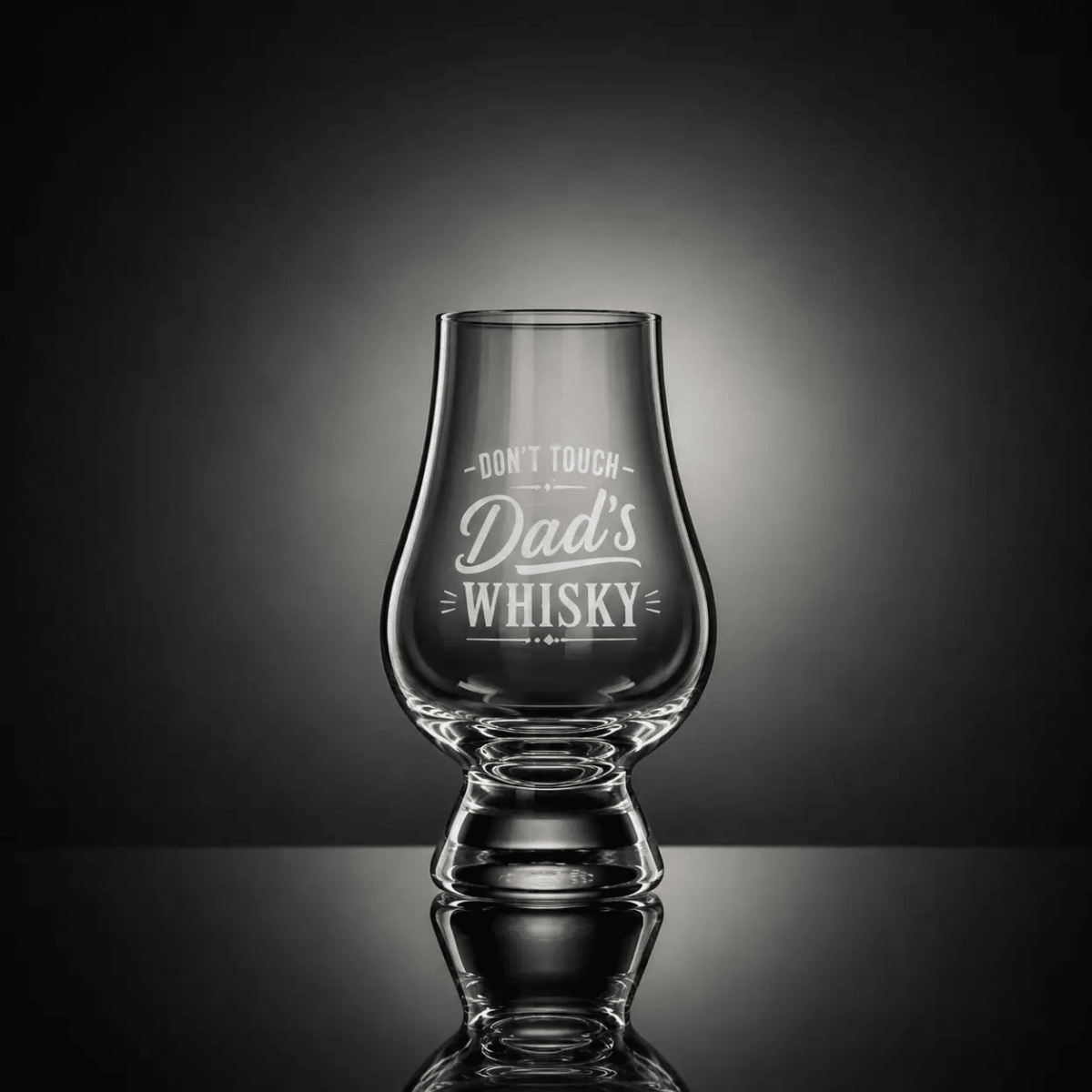 Whiskyglas graviert – Don't touch dad's whisky – Glencairn Crystal Scotland