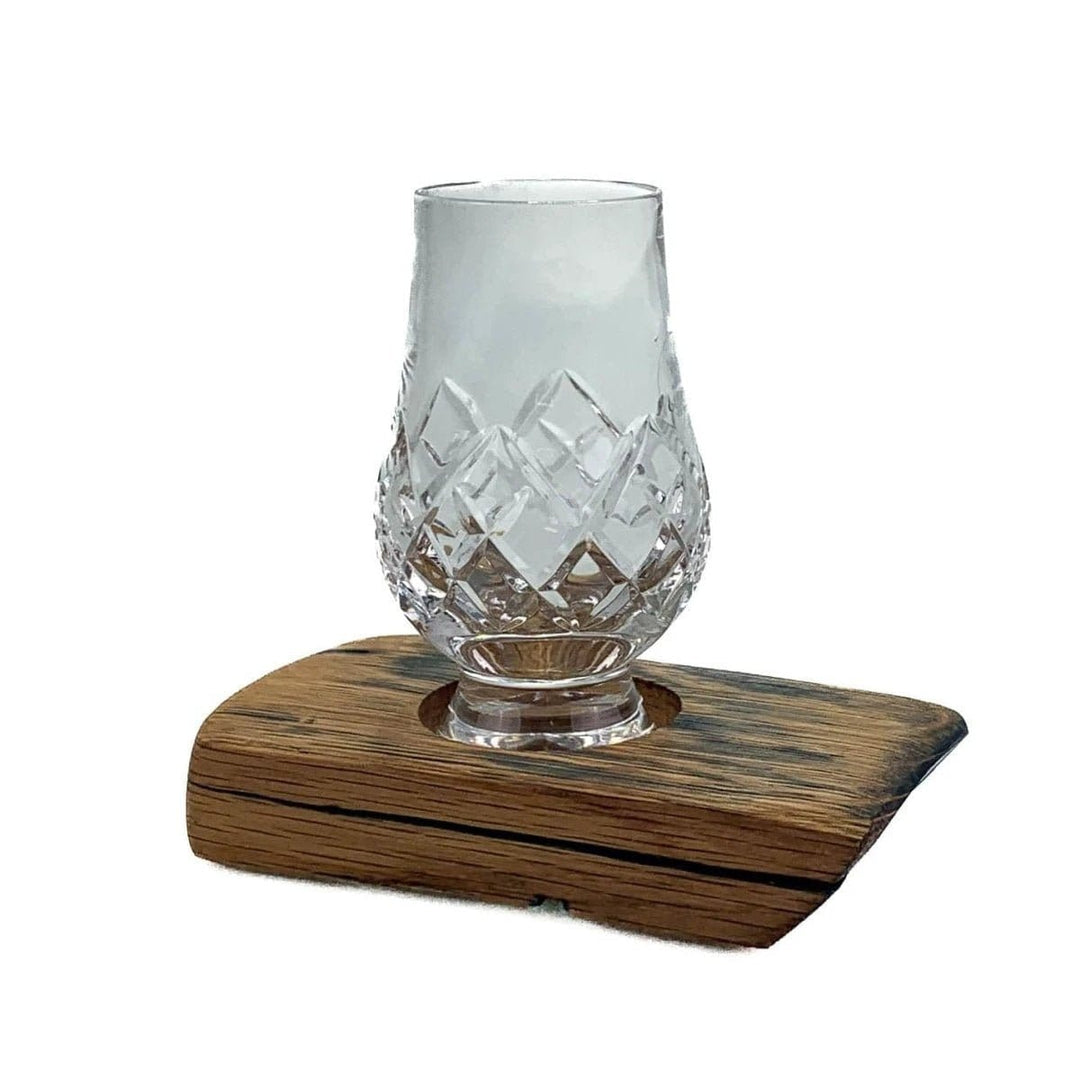 Whiskyglashalter aus alten Whiskyfässern mit 1 Glencairn Cut-Whiskyglas – Darach und Glencairn Crystal Scotland