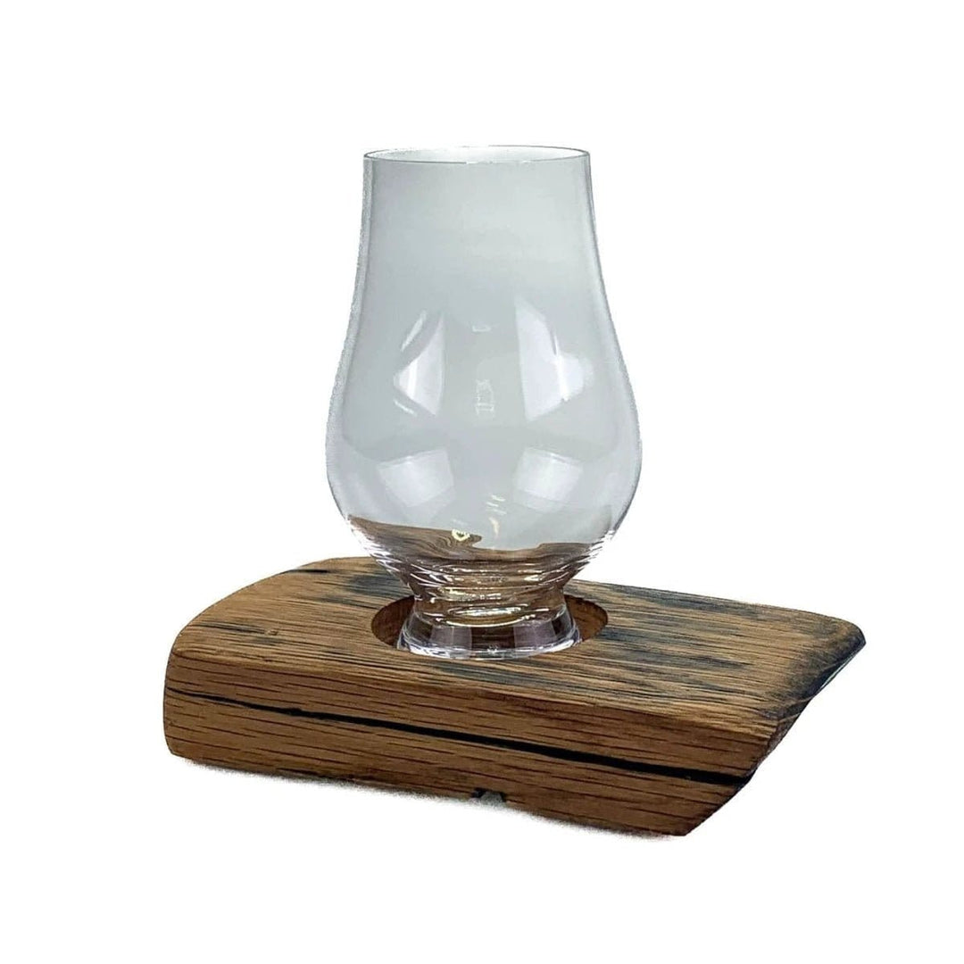 Whiskyglashouder van oude whiskyvaten met 1 Glencairn-whiskyglas – Darach en Glencairn Crystal Scotland