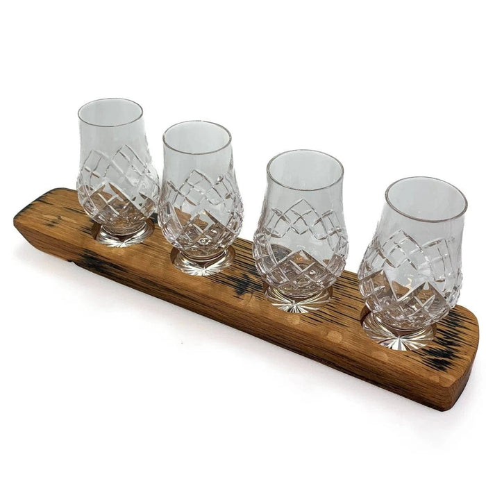 Whiskyglashouder van oude whiskyvaten met 4 Glencairn Cut-whiskyglazen – Darach en Glencairn Crystal Scotland