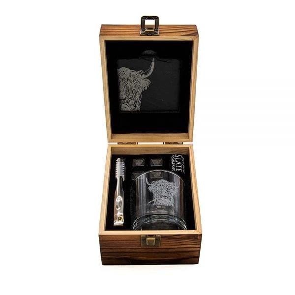 Geschenkset Hooglander met gegraveerd whiskyglas, whiskystenen en onderzetter – Just Slate Company Scotland