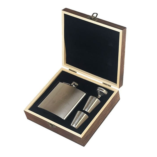 Selbrae House – Hip Flask Set – Metal Engraved – Golf Design - Mood4whisky