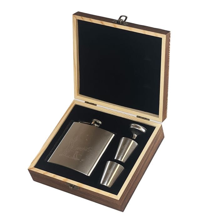 Selbrae House – Hip Flask Set – Metal Engraved – Outdoor Use - Mood4whisky