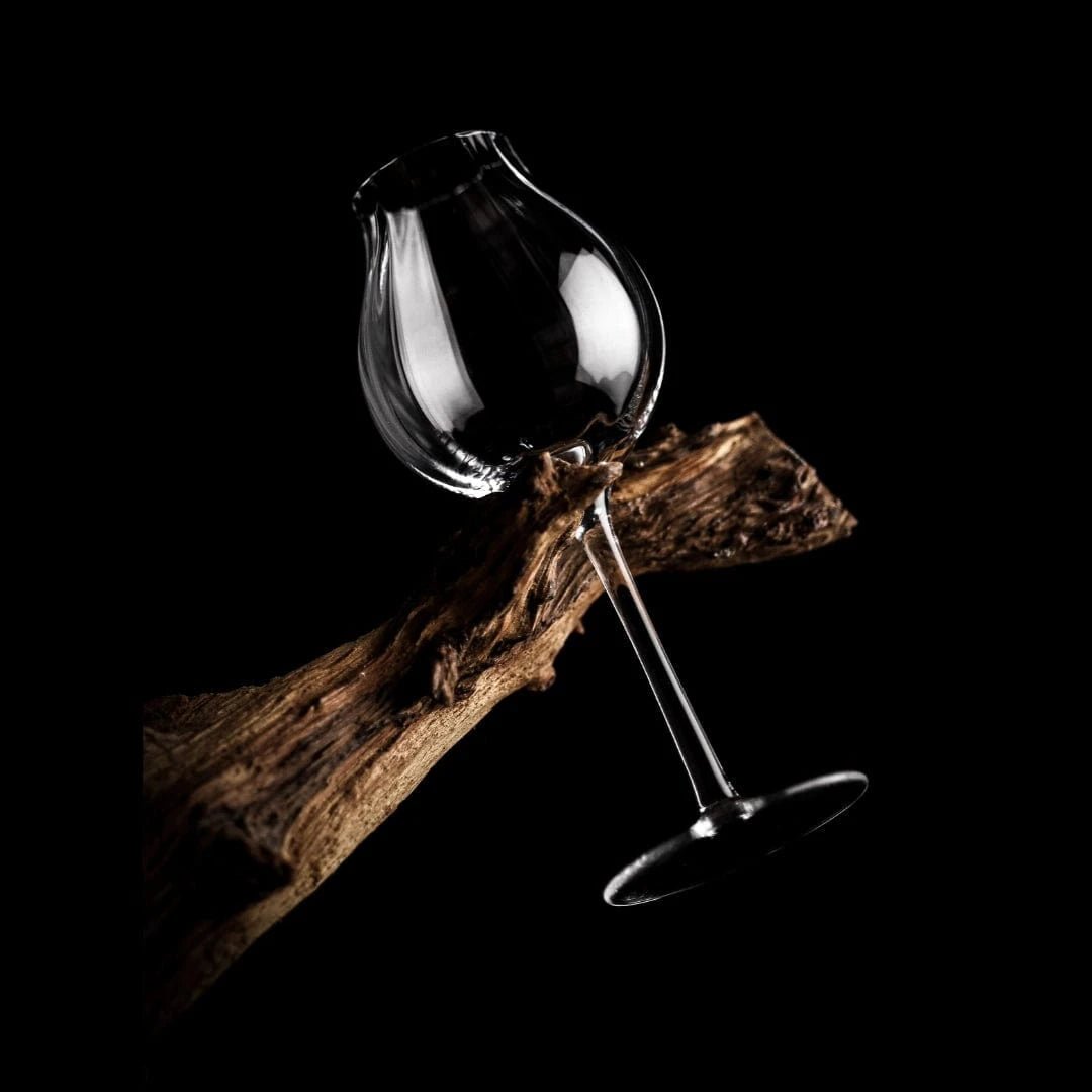 Whisky Glass G600 – 200 ml – Hand - Blown – Amber Glass - Mood4whisky